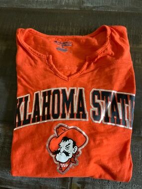 Oklahoma State University Small Long Sleeve Shirt